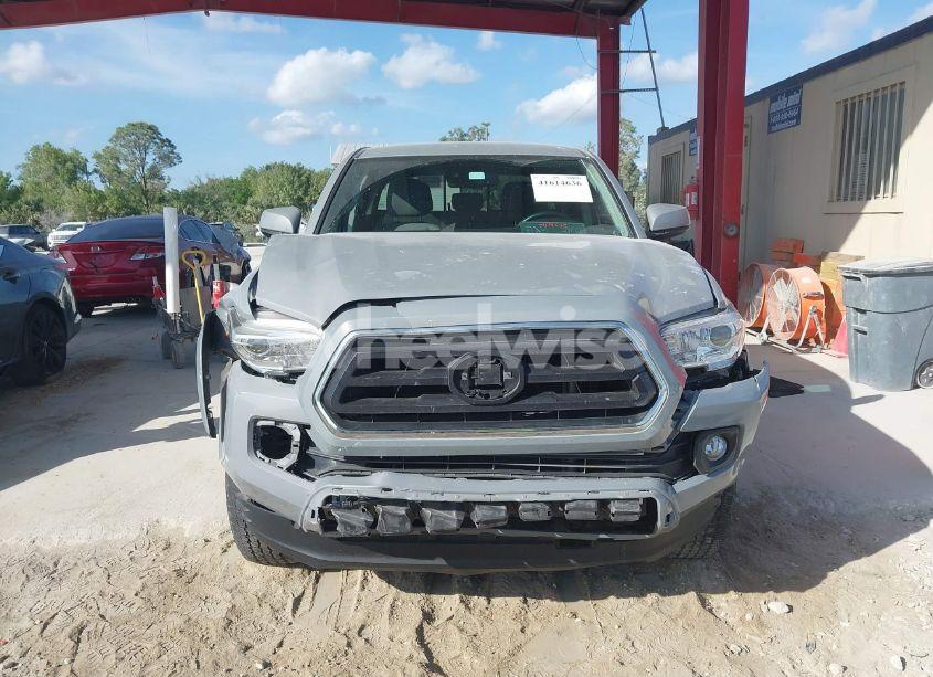Photo 6 of 2021 Toyota Tacoma SR5 V6 (VIN 5TFAZ5CNXMX113756)