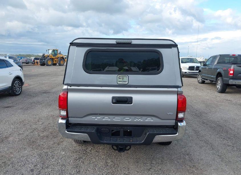 Photo 16 of 2021 Toyota Tacoma SR5 V6 (VIN 5TFAZ5CNXMX118522)