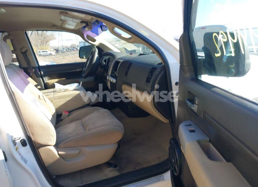 Photo 5 of 2007 Toyota Tundra SR5 4.7L V8 (VIN 5TFBT54107X004759)