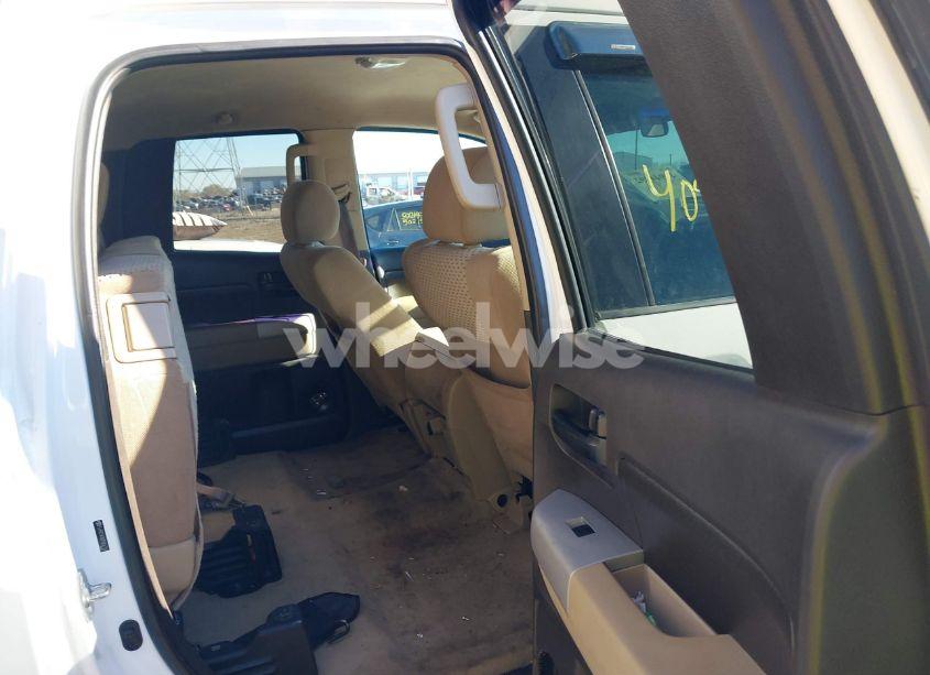 Photo 8 of 2007 Toyota Tundra SR5 4.7L V8 (VIN 5TFBT54107X004759)