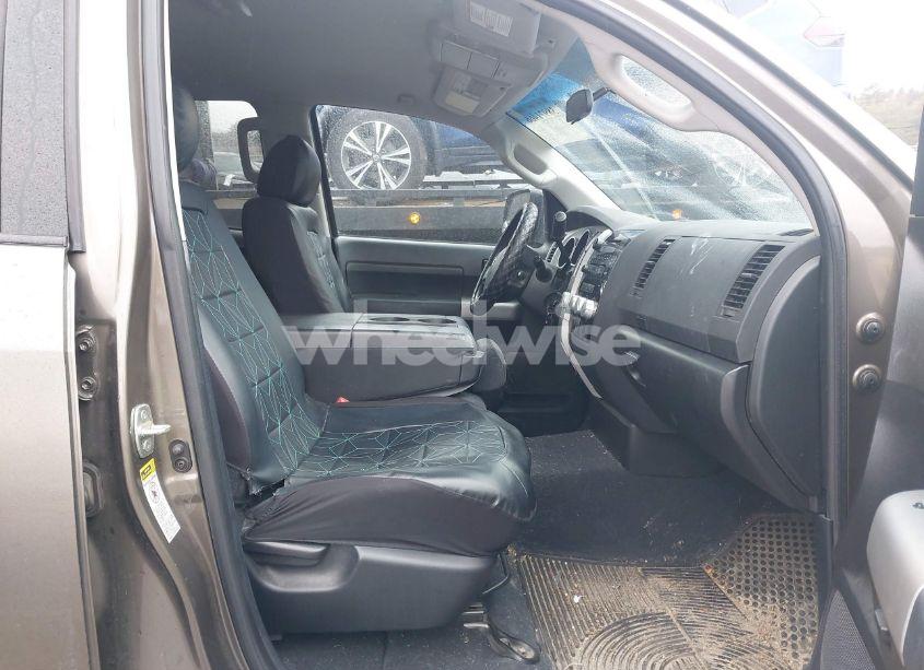 Photo 5 of 2008 Toyota Tundra BASE 4.7L V8 (VIN 5TFBT54118X013391)