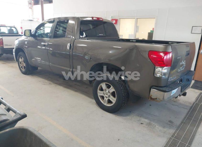Photo 3 of 2007 Toyota Tundra SR5 4.7L V8 (VIN 5TFBT54137X006800)