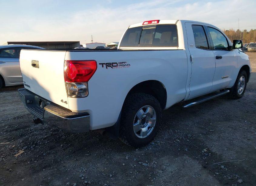 Photo 4 of 2007 Toyota Tundra SR5 4.7L V8 (VIN 5TFBT54187X002225)