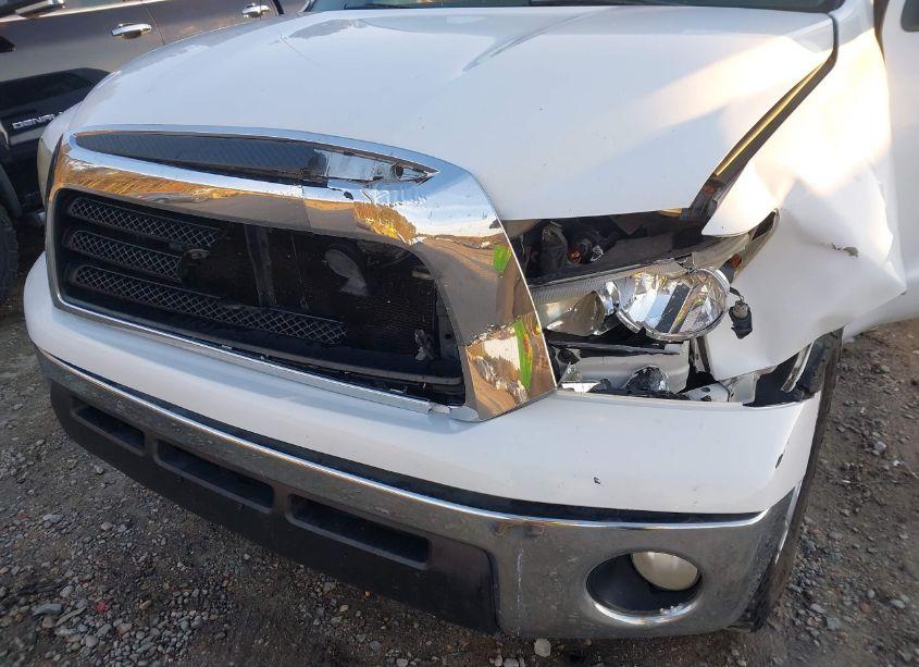 Photo 6 of 2007 Toyota Tundra SR5 4.7L V8 (VIN 5TFBT54187X002225)