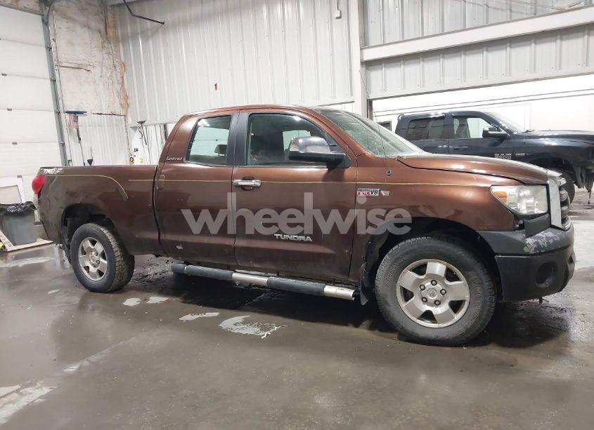 Photo 13 of 2007 Toyota Tundra SR5 4.7L V8 (VIN 5TFBT54187X007232)