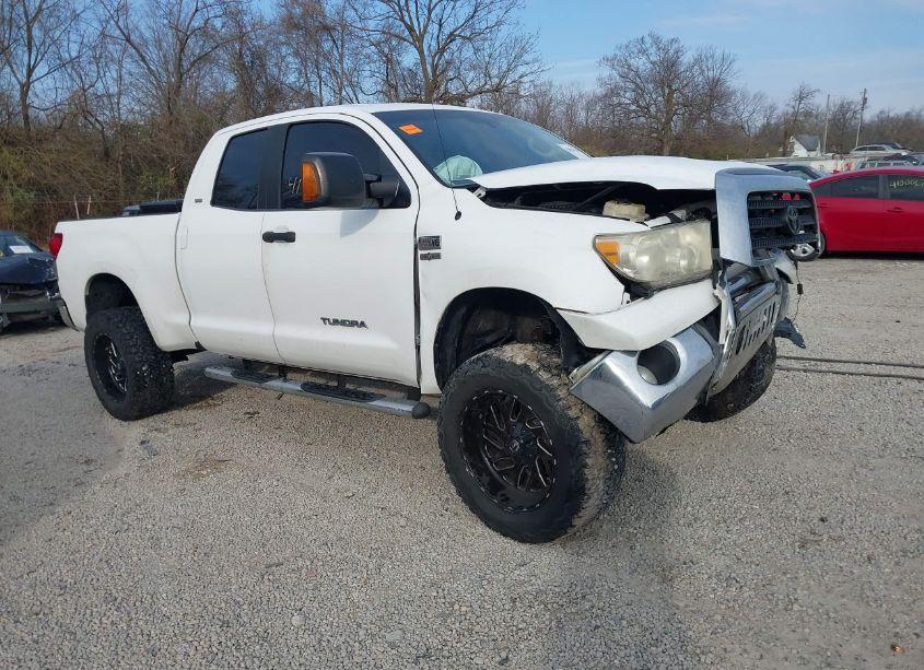 2008 Toyota Tundra SR5 5.7L V8 (VIN 5TFBV54118X036874) main photo