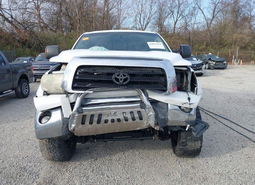 Photo 13 of 2008 Toyota Tundra SR5 5.7L V8 (VIN 5TFBV54118X036874)
