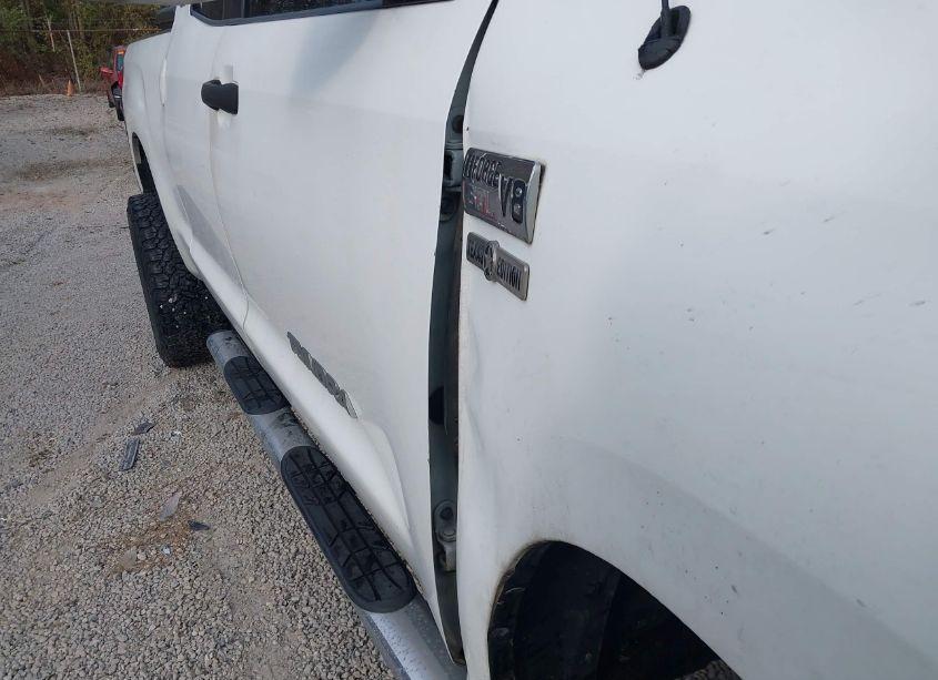 Photo 20 of 2008 Toyota Tundra SR5 5.7L V8 (VIN 5TFBV54118X036874)