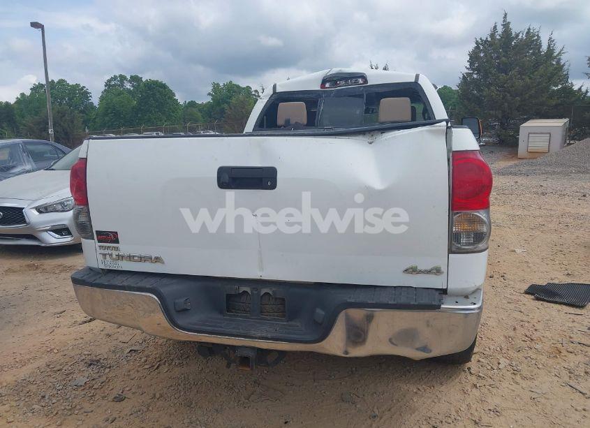 Photo 15 of 2008 Toyota Tundra SR5 5.7L V8 (VIN 5TFBV54118X044358)