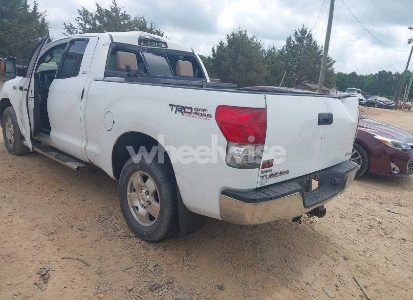 Photo 3 of 2008 Toyota Tundra SR5 5.7L V8 (VIN 5TFBV54118X044358)