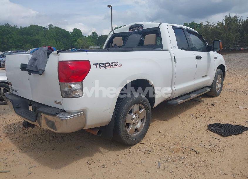 Photo 4 of 2008 Toyota Tundra SR5 5.7L V8 (VIN 5TFBV54118X044358)