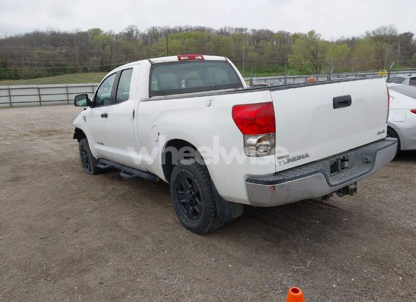 Photo 3 of 2008 Toyota Tundra BASE 5.7L V8 (VIN 5TFBV54118X055649)