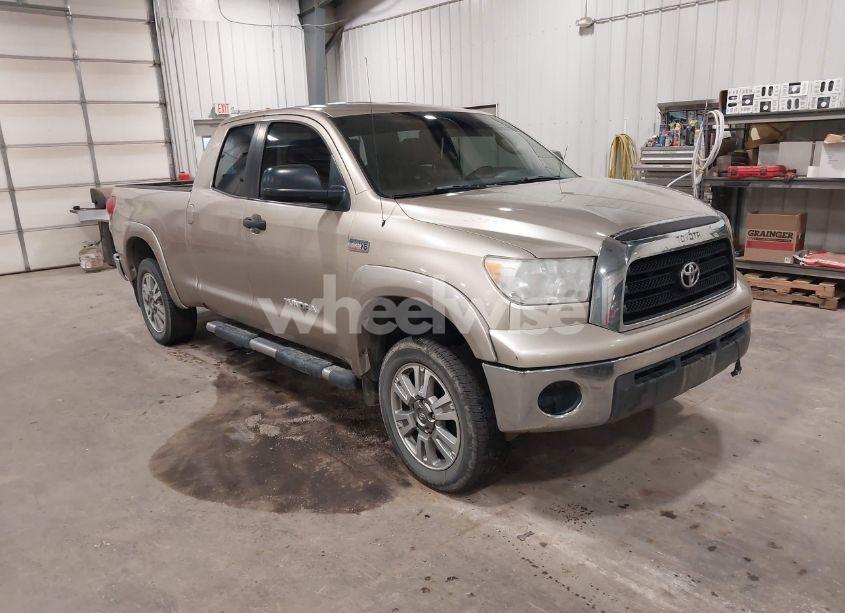 2008 Toyota Tundra BASE 5.7L V8 (VIN 5TFBV54118X075089) main photo