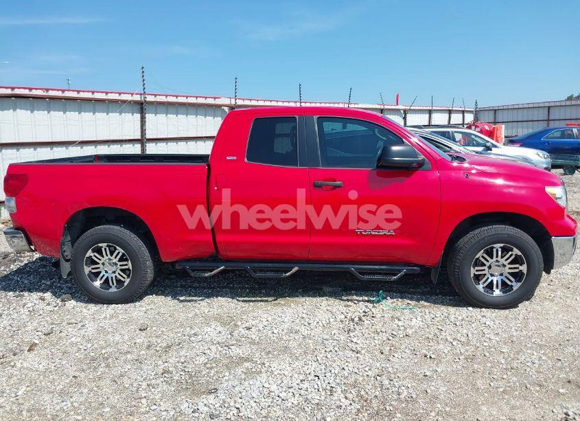 Photo 13 of 2008 Toyota Tundra SR5 5.7L V8 (VIN 5TFBV54128X033207)