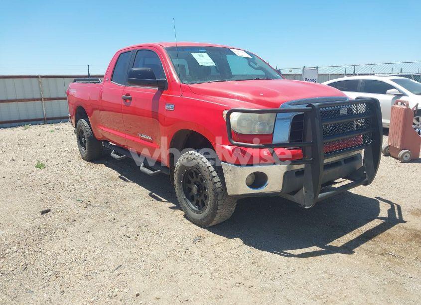 2008 Toyota Tundra SR5 5.7L V8 (VIN 5TFBV54128X080074) main photo