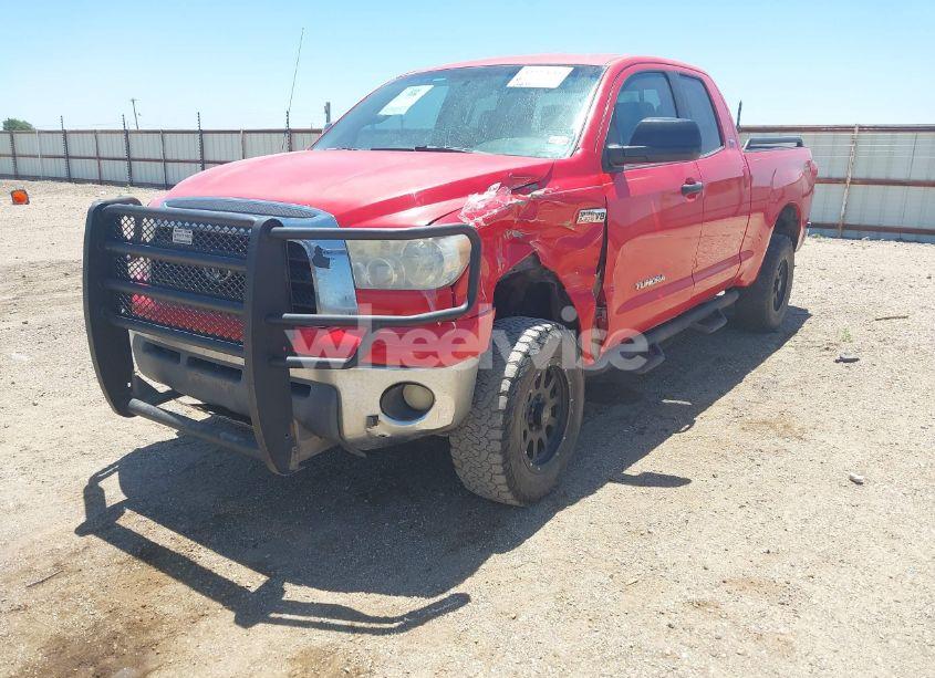Photo 2 of 2008 Toyota Tundra SR5 5.7L V8 (VIN 5TFBV54128X080074)