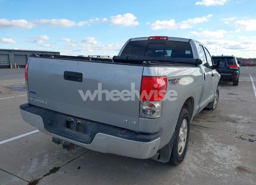 Photo 4 of 2008 Toyota Tundra SR5 5.7L V8 (VIN 5TFBV54148X077919)