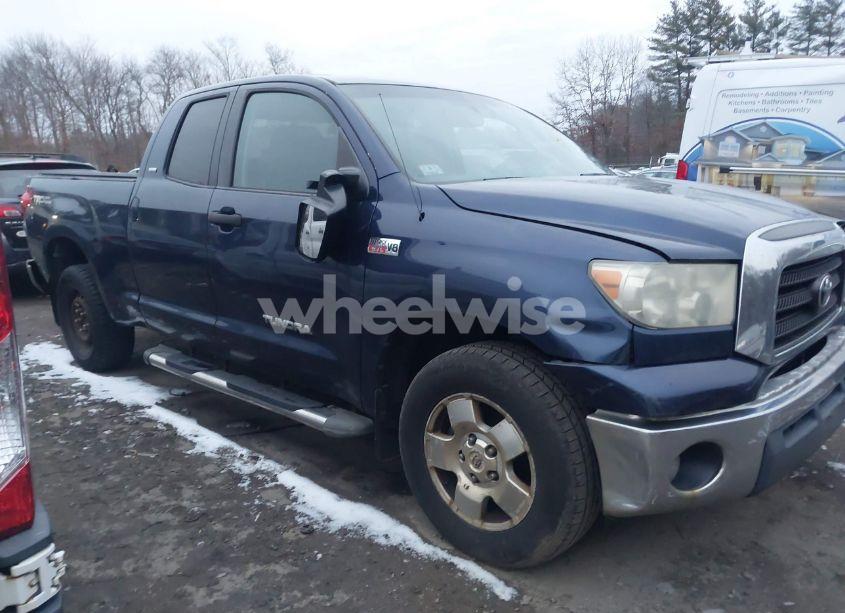 Photo 13 of 2007 Toyota Tundra SR5 5.7L V8 (VIN 5TFBV54157X012236)