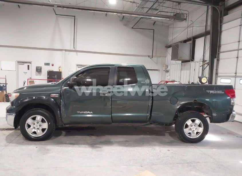 Photo 14 of 2007 Toyota Tundra SR5 5.7L V8 (VIN 5TFBV54157X021874)