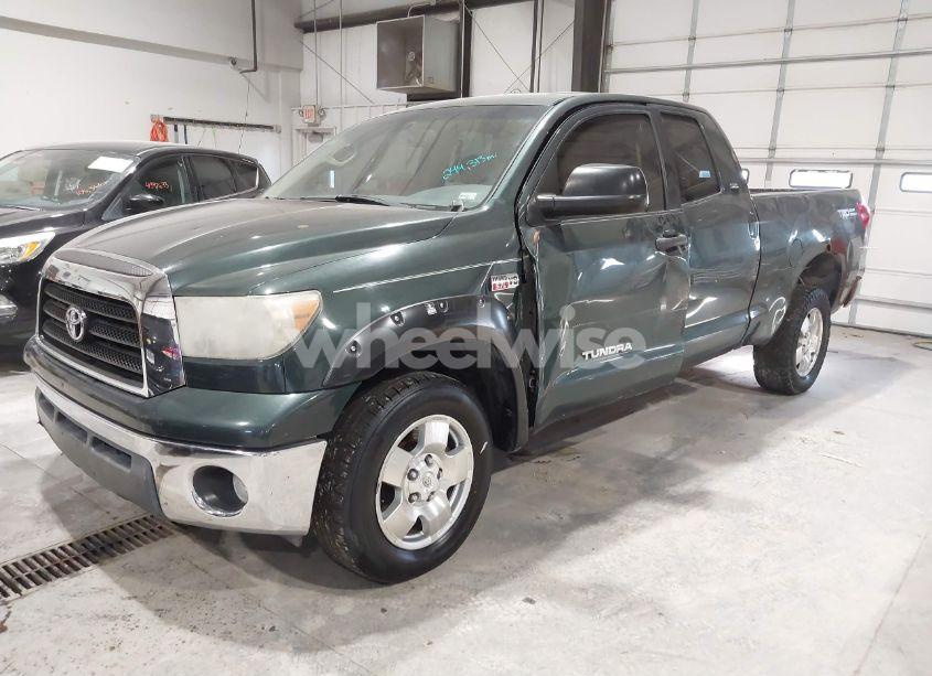 Photo 2 of 2007 Toyota Tundra SR5 5.7L V8 (VIN 5TFBV54157X021874)