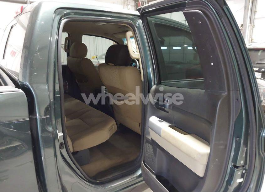 Photo 8 of 2007 Toyota Tundra SR5 5.7L V8 (VIN 5TFBV54157X021874)