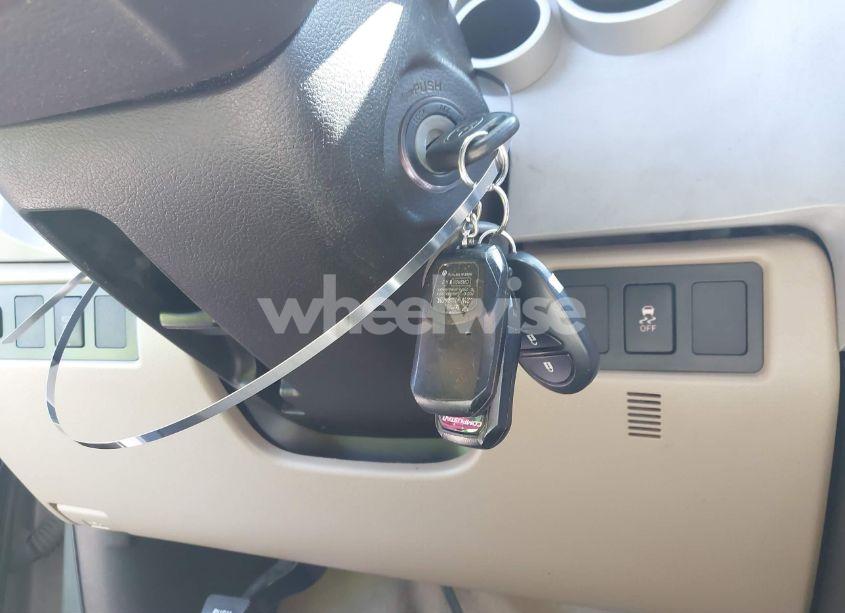 Photo 11 of 2007 Toyota Tundra SR5 5.7L V8 (VIN 5TFBV54167X024430)