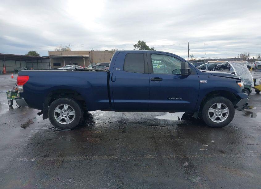 Photo 13 of 2008 Toyota Tundra SR5 5.7L V8 (VIN 5TFBV54168X035459)