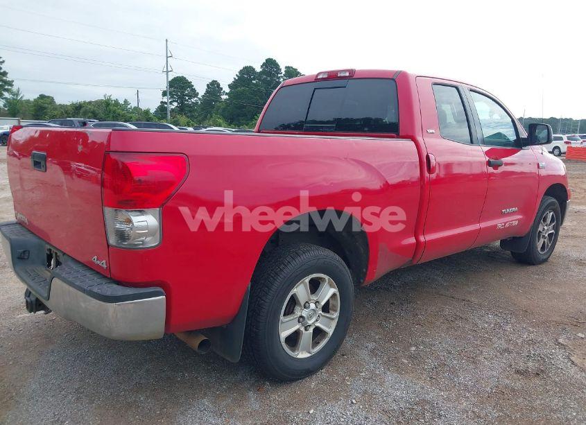 Photo 4 of 2007 Toyota Tundra SR5 5.7L V8 (VIN 5TFBV54177X025179)