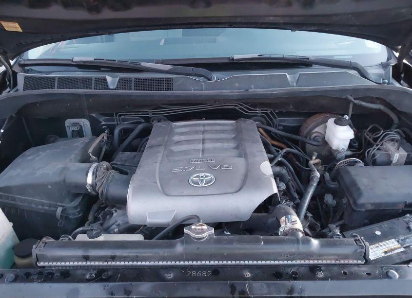 Photo 10 of 2007 Toyota Tundra SR5 5.7L V8 (VIN 5TFBV54187X011565)