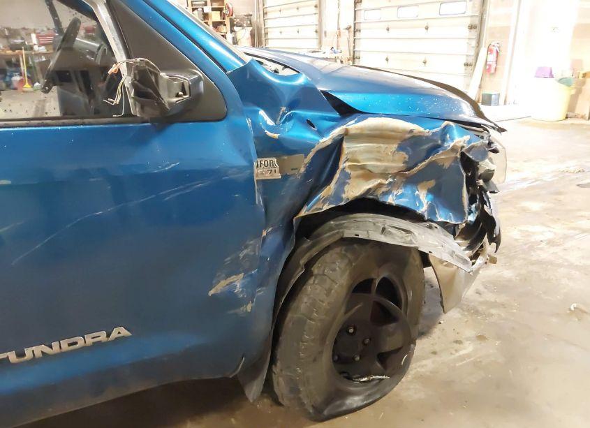 Photo 6 of 2008 Toyota Tundra SR5 5.7L V8 (VIN 5TFBV54198X071565)