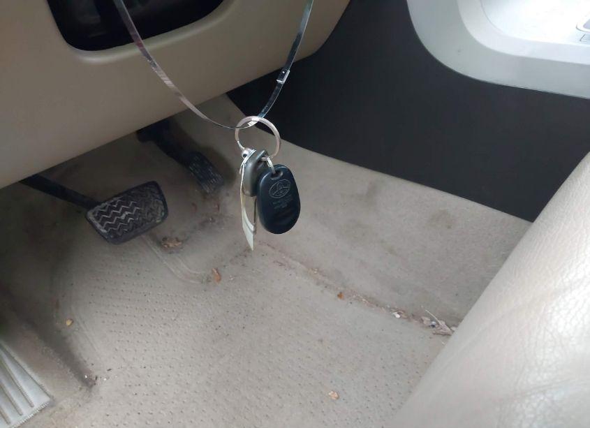 Photo 11 of 2007 Toyota Tundra LIMITED 5.7L V8 (VIN 5TFBV58117X015967)