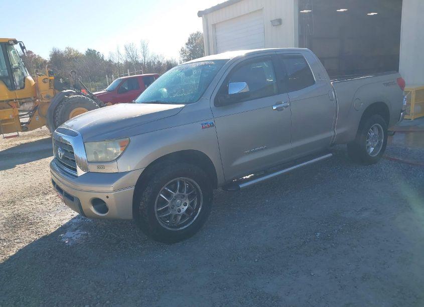 Photo 2 of 2007 Toyota Tundra LIMITED 5.7L V8 (VIN 5TFBV58167X004642)