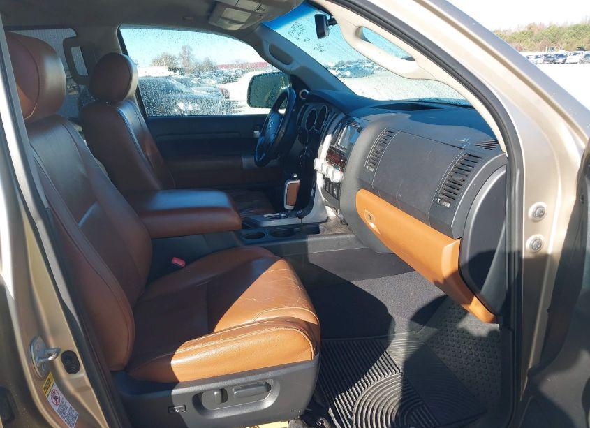 Photo 5 of 2007 Toyota Tundra LIMITED 5.7L V8 (VIN 5TFBV58167X004642)