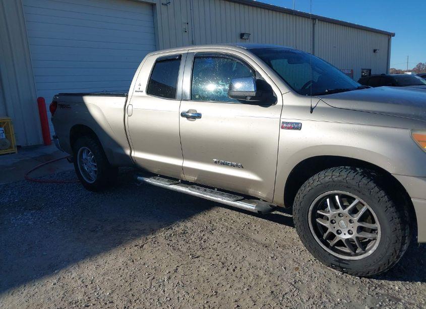 Photo 6 of 2007 Toyota Tundra LIMITED 5.7L V8 (VIN 5TFBV58167X004642)