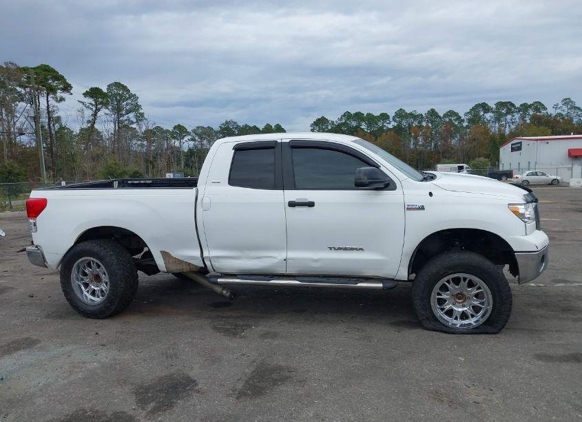 Photo 13 of 2009 Toyota Tundra SR5 5.7L V8 (VIN 5TFBW54179X084989)