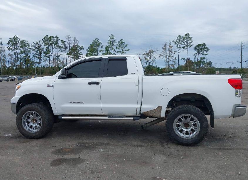 Photo 14 of 2009 Toyota Tundra SR5 5.7L V8 (VIN 5TFBW54179X084989)