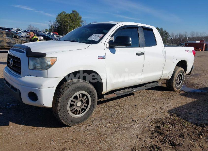 Photo 2 of 2009 Toyota Tundra GRADE 5.7L V8 (VIN 5TFBW54189X089652)