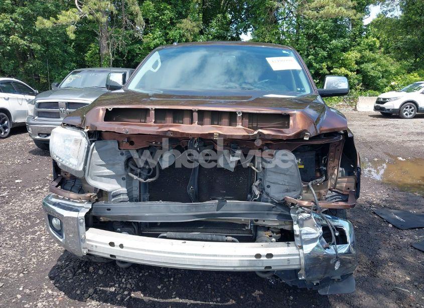 Photo 12 of 2016 Toyota Tundra LIMITED 5.7L V8 (VIN 5TFBW5F13GX566577)