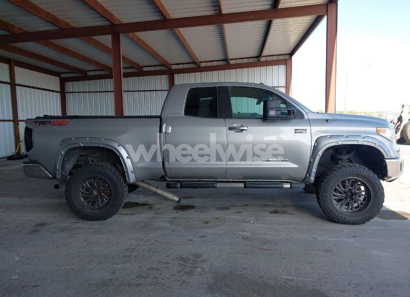 Photo 13 of 2015 Toyota Tundra LIMITED 5.7L V8 (VIN 5TFBW5F14FX424723)