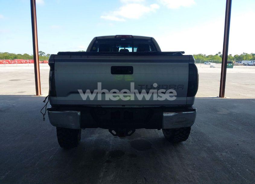 Photo 16 of 2015 Toyota Tundra LIMITED 5.7L V8 (VIN 5TFBW5F14FX424723)