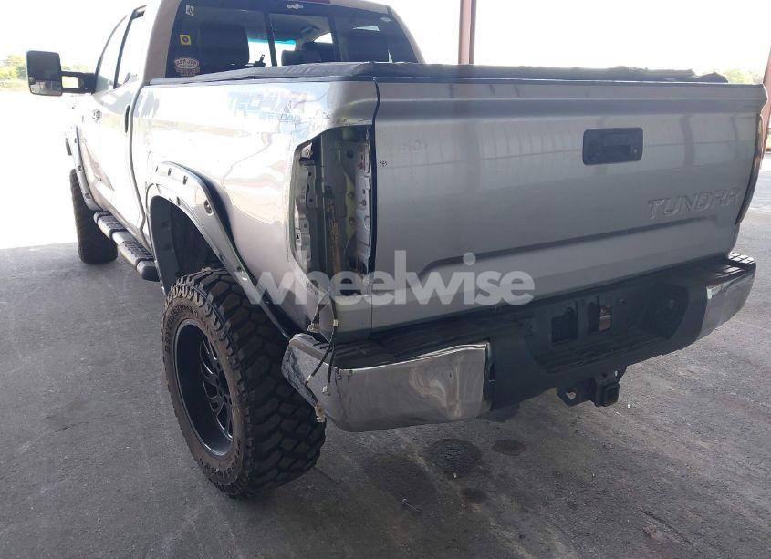 Photo 17 of 2015 Toyota Tundra LIMITED 5.7L V8 (VIN 5TFBW5F14FX424723)