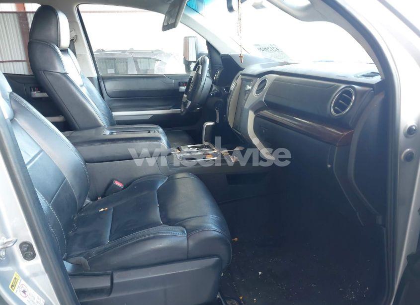 Photo 5 of 2015 Toyota Tundra LIMITED 5.7L V8 (VIN 5TFBW5F14FX424723)