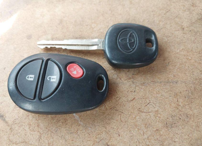 Photo 11 of 2013 Toyota Tundra LIMITED 5.7L V8 (VIN 5TFBW5F15DX281603)