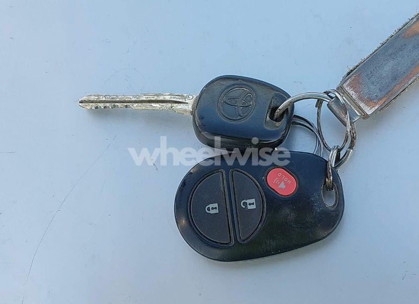 Photo 11 of 2016 Toyota Tundra LIMITED 5.7L V8 (VIN 5TFBW5F17GX503532)