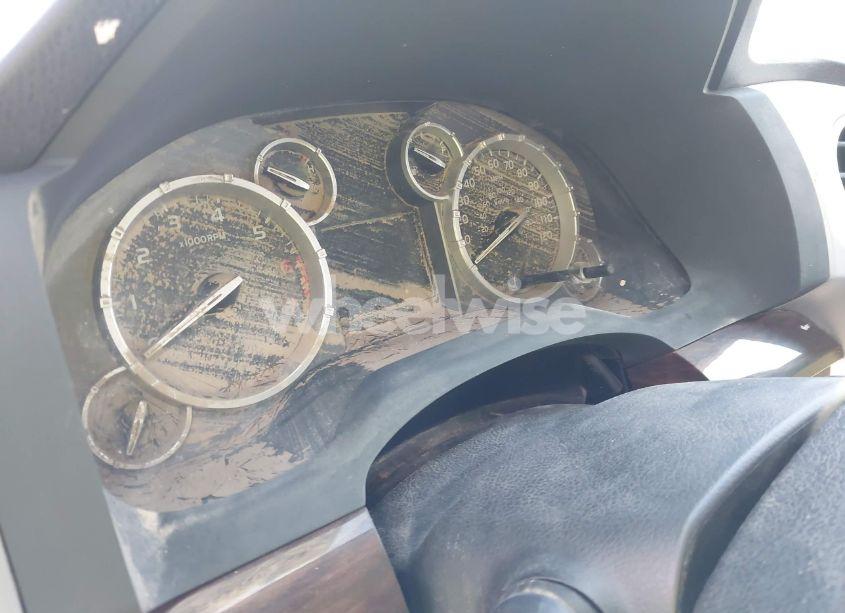 Photo 18 of 2016 Toyota Tundra LIMITED 5.7L V8 (VIN 5TFBW5F17GX503532)