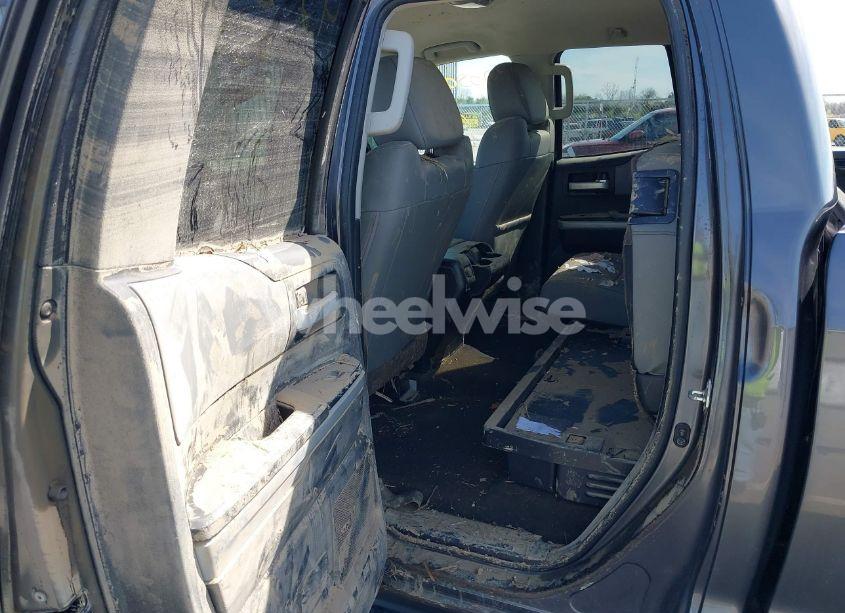 Photo 6 of 2016 Toyota Tundra LIMITED 5.7L V8 (VIN 5TFBW5F17GX503532)