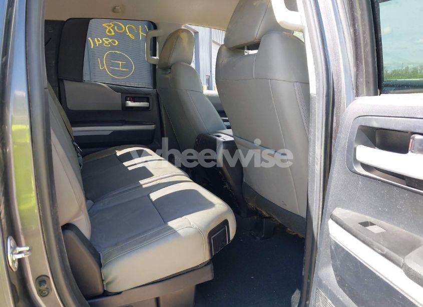 Photo 8 of 2016 Toyota Tundra LIMITED 5.7L V8 (VIN 5TFBW5F17GX503532)