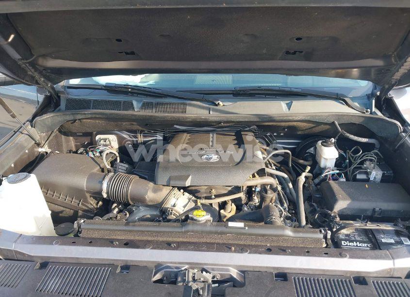 Photo 10 of 2017 Toyota Tundra LIMITED 5.7L V8 (VIN 5TFBW5F17HX612817)
