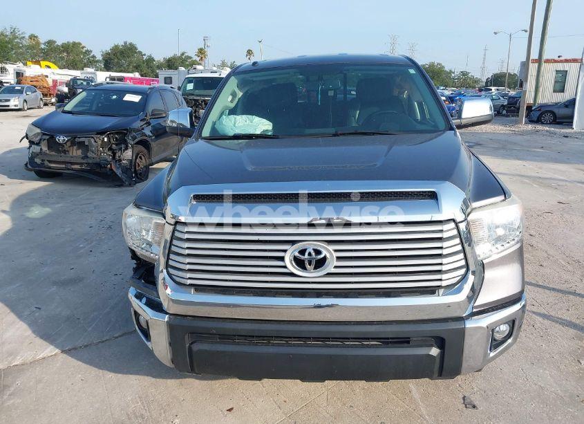 Photo 12 of 2017 Toyota Tundra LIMITED 5.7L V8 (VIN 5TFBW5F17HX612817)