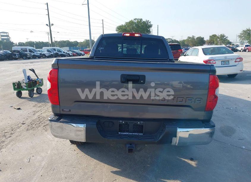 Photo 16 of 2017 Toyota Tundra LIMITED 5.7L V8 (VIN 5TFBW5F17HX612817)